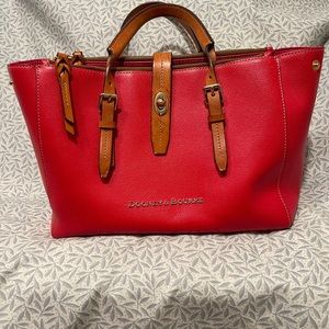 Dooney & Bourke purse